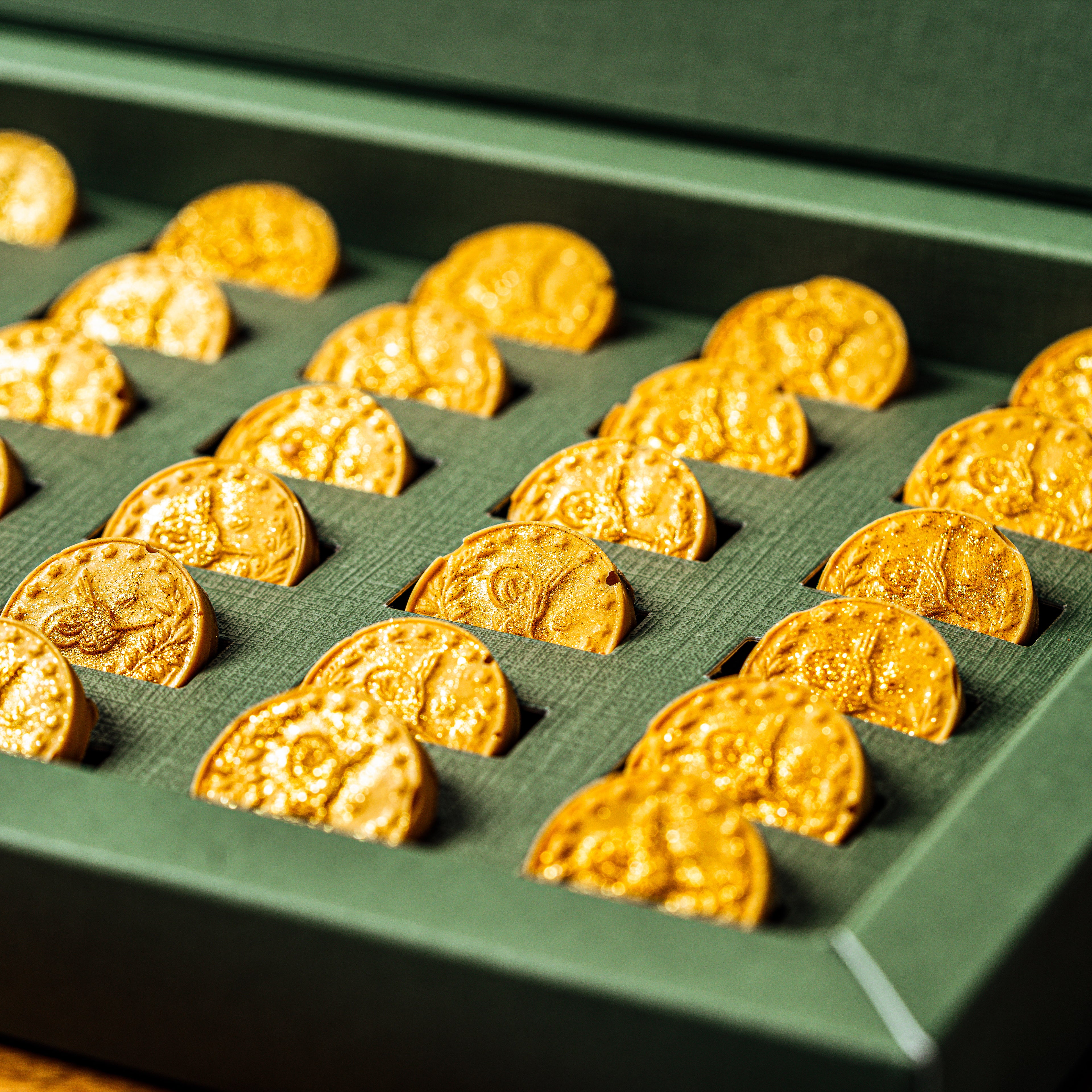 بوكس ليرات 30 حبه - Lira box of 30 pieces